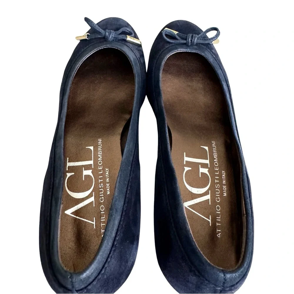 AGL Suede Shoes Navy Chunky Heel